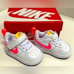 Nike sneakers for baby! 💕